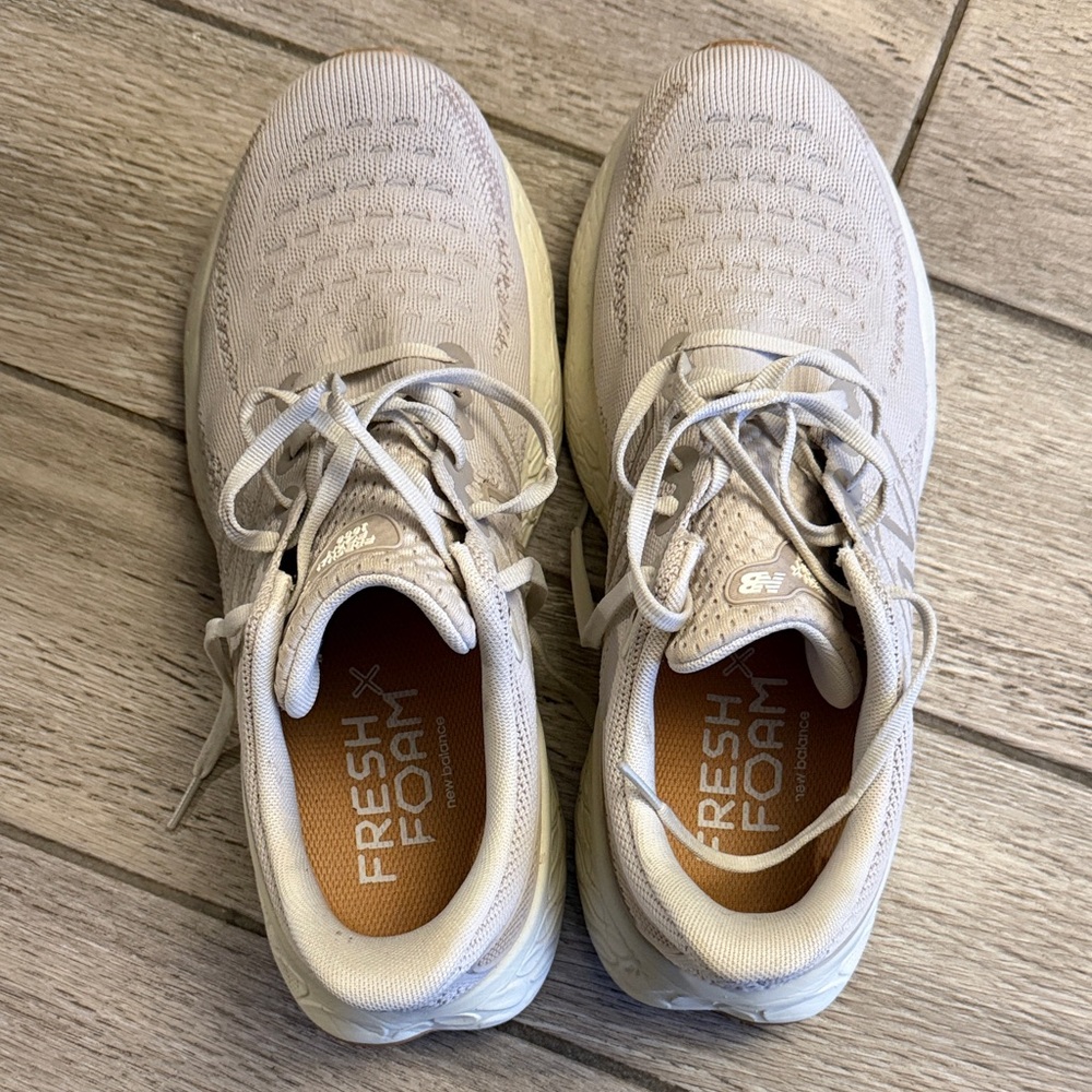 New Balance Fresh Foam 1080 Running Shoes - wide - Picture 3 of 5